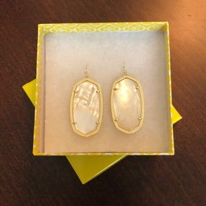 Kendra Scott Mother of Pearl Danielle Earrings